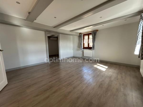UFFHEIM, Magnifique maison alsacienne, 159.50m², 4chambres, climatisation, panneaux solaires. Beaucoup de cachet.