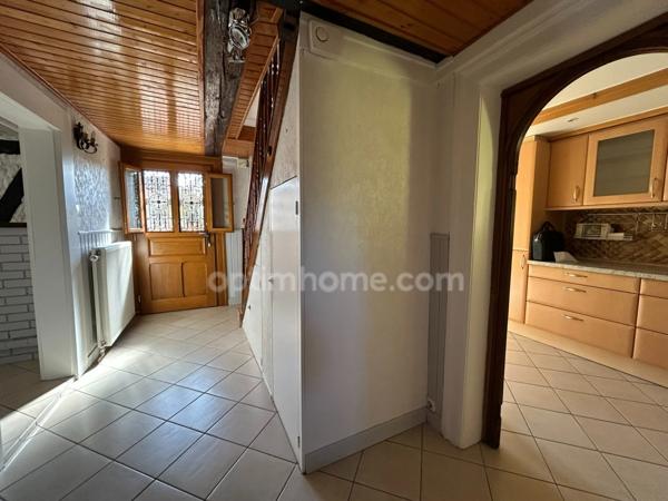 UFFHEIM, Magnifique maison alsacienne, 159.50m², 4chambres, climatisation, panneaux solaires. Beaucoup de cachet.