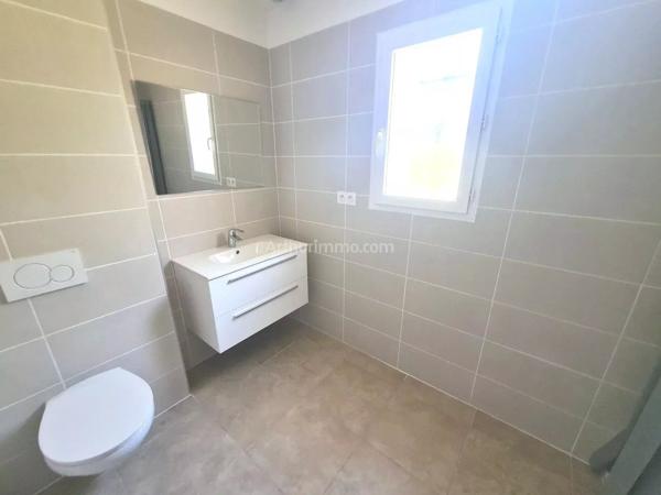 Location                                                      Maison
                        
                     5 pièces                      132 m2                     à Draguignan