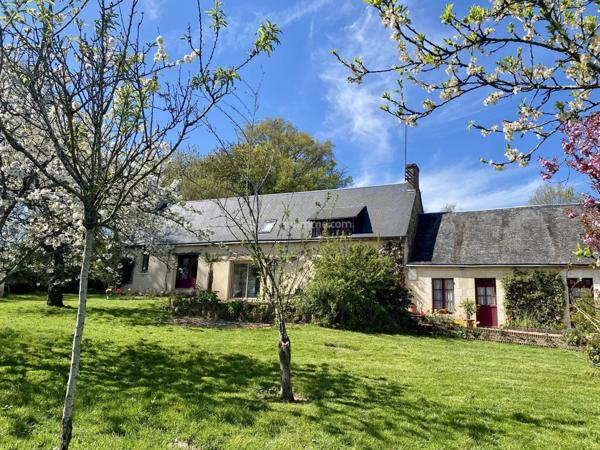 Vente Maison 7 pièces 199 m2 à La Chartre-sur-le-Loir