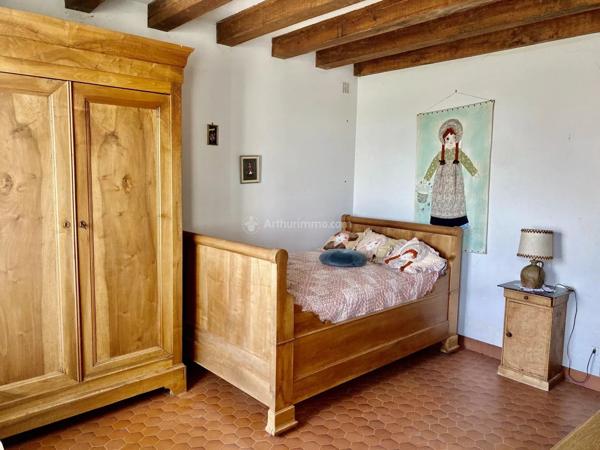 Vente Maison 7 pièces 199 m2 à La Chartre-sur-le-Loir