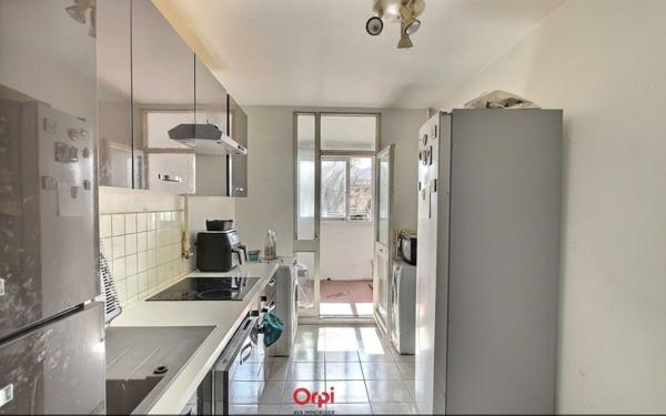 Appartement à vendre    4 pièces •  Marseille 10