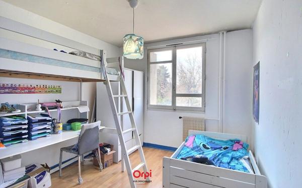 Appartement à vendre    4 pièces •  Marseille 10