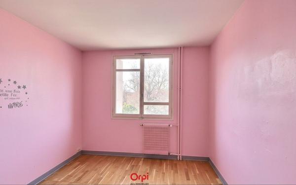 Appartement à vendre    4 pièces •  Marseille 10