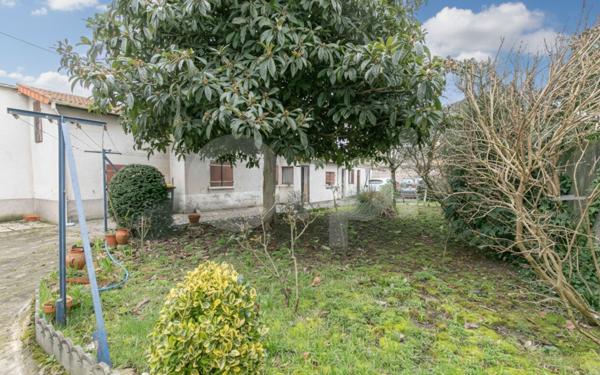Immeuble à vendre    9 pièces •  Champigny-sur-Marne