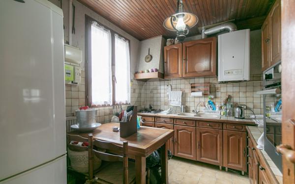 Immeuble à vendre    9 pièces •  Champigny-sur-Marne
