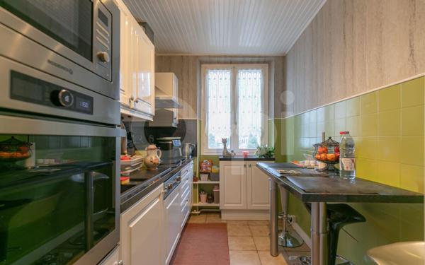 Immeuble à vendre    9 pièces •  Champigny-sur-Marne