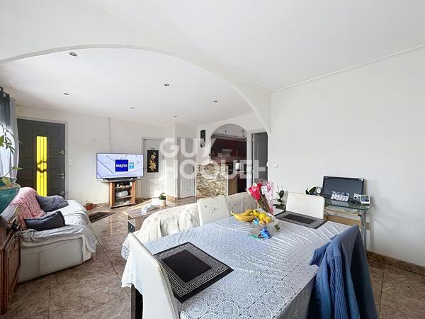 Maison - 5 pièces, 3 chambres - à vendre à Perpignan (66000) quartier Las Cobas
