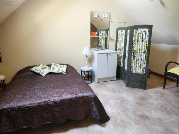 Maison à vendre à Bessais-le-Fromental dans le Cher (18210), ref : 1083922DA