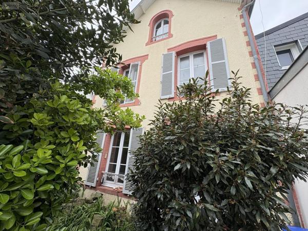 Maison individuelle à vendre à Saint-Pair-sur-Mer dans la Manche (50380), ref : VM3877-50026