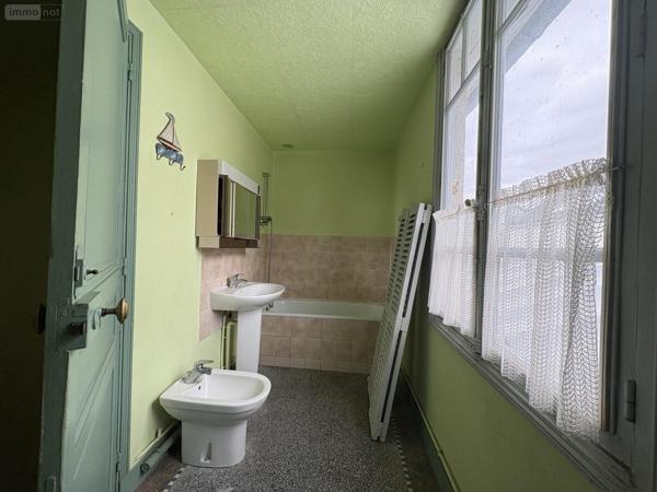 Maison individuelle à vendre à Saint-Pair-sur-Mer dans la Manche (50380), ref : VM3877-50026