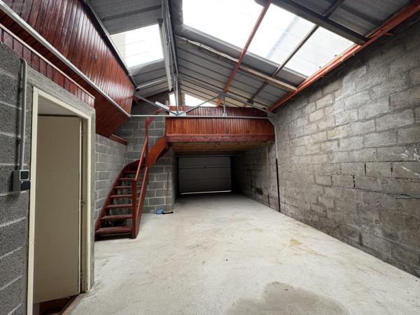 Maison individuelle à vendre à Saint-Pair-sur-Mer dans la Manche (50380), ref : VM3877-50026