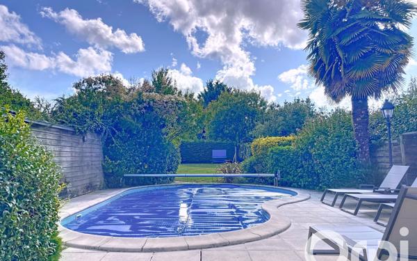 Maison à vendre    8 pièces • 264,55 m2 Saulx-les-Chartreux