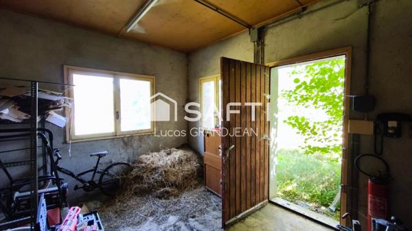 Maison mitoyenne à vendre – Chaux-des-Crotenay