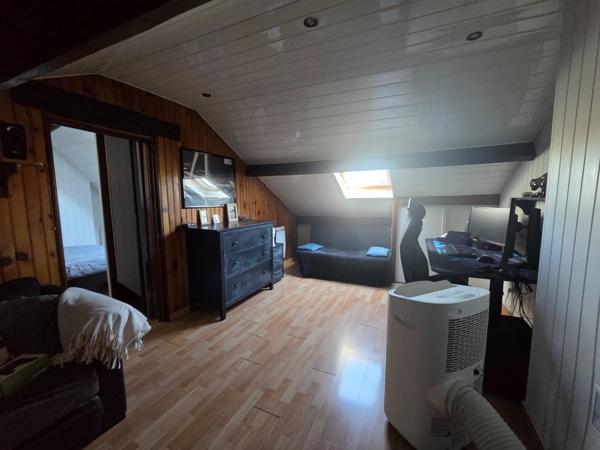 TREMBLAY EN FRANCE - Maison T5 - 115 m2 habitable - Terrain 396 m2 avec piscine