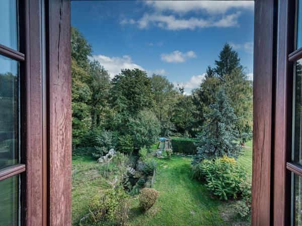 Domaine de réceptions, séminaires et maison d’habitation avec piscine