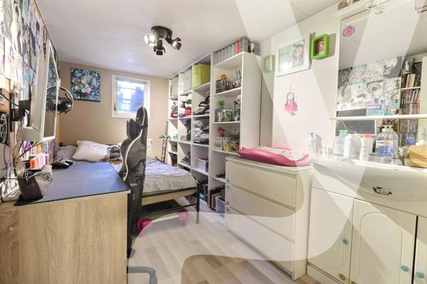 Maison familiale avec terrasse et jardin - 78500 Sartrouville - Réf 1909