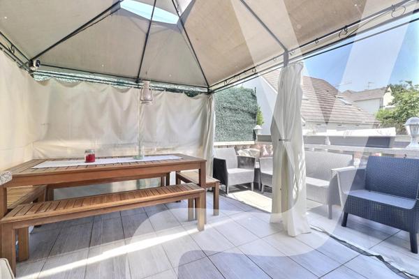 Maison familiale avec terrasse et jardin - 78500 Sartrouville - Réf 1909