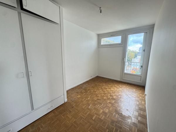 RENNES : quartier BOURG L'EVESQUE - appartement T4 lumineux - balcon