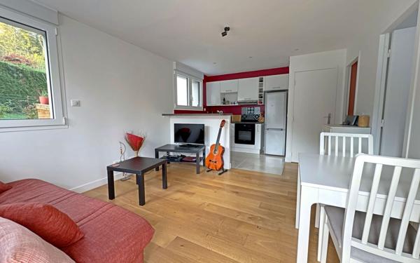 Appartement à vendre    2 pièces • 36 m2 Gif-sur-Yvette