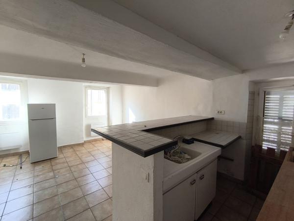 Appartement à GONFARON (83590)