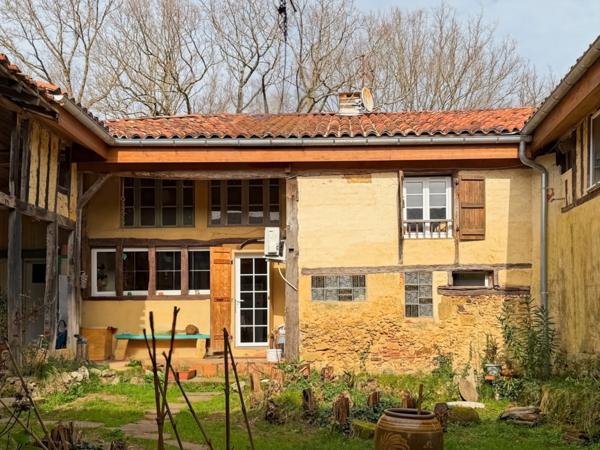 Maison à vendre 9 pièces LE HOUGA (32) - 250 m2 de surface habitable - 16183 m2 de terrain