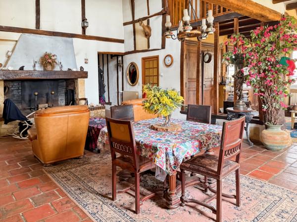 Maison à vendre 9 pièces LE HOUGA (32) - 250 m2 de surface habitable - 16183 m2 de terrain