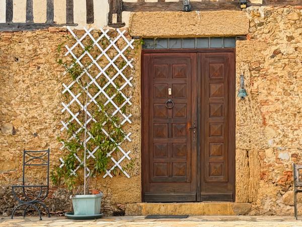 Maison à vendre 9 pièces LE HOUGA (32) - 250 m2 de surface habitable - 16183 m2 de terrain