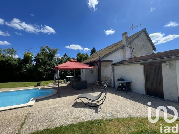 Longère 9 pièces de 276 m² à Houdan (78550)