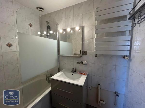 Appartement à louer 3 pièces 62m²