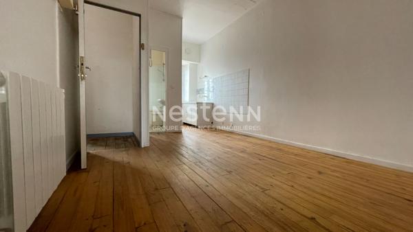 A LOUER - Appartement vide Centre  ville Rochefort