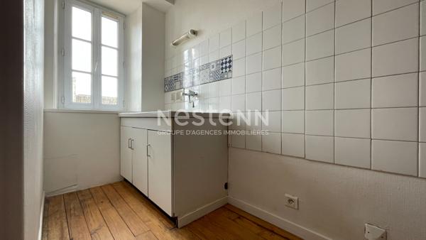 A LOUER - Appartement vide Centre  ville Rochefort