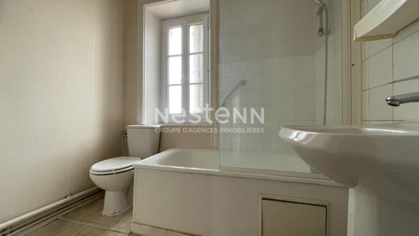 A LOUER - Appartement vide Centre  ville Rochefort