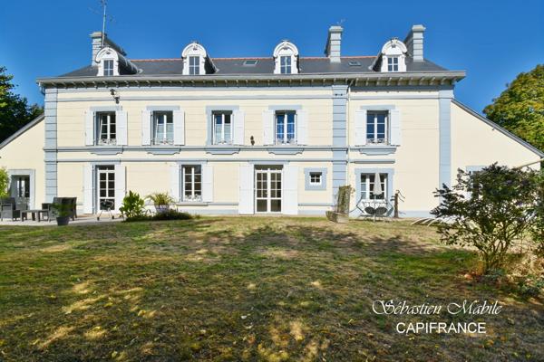 Propriété à vendre avec 5 gîtes + un appartement 14 pièces (50) à Pontorson en Normandie en Baie du Mont Saint Michel