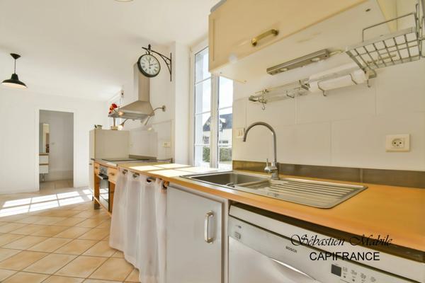 Propriété à vendre avec 5 gîtes + un appartement 14 pièces (50) à Pontorson en Normandie en Baie du Mont Saint Michel