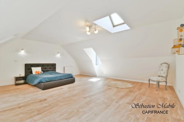 Propriété à vendre avec 5 gîtes + un appartement 14 pièces (50) à Pontorson en Normandie en Baie du Mont Saint Michel