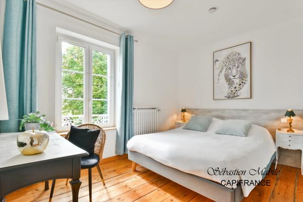 Propriété à vendre avec 5 gîtes + un appartement 14 pièces (50) à Pontorson en Normandie en Baie du Mont Saint Michel