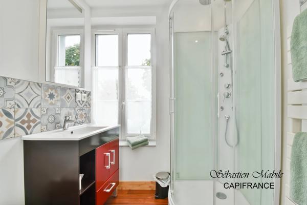 Propriété à vendre avec 5 gîtes + un appartement 14 pièces (50) à Pontorson en Normandie en Baie du Mont Saint Michel