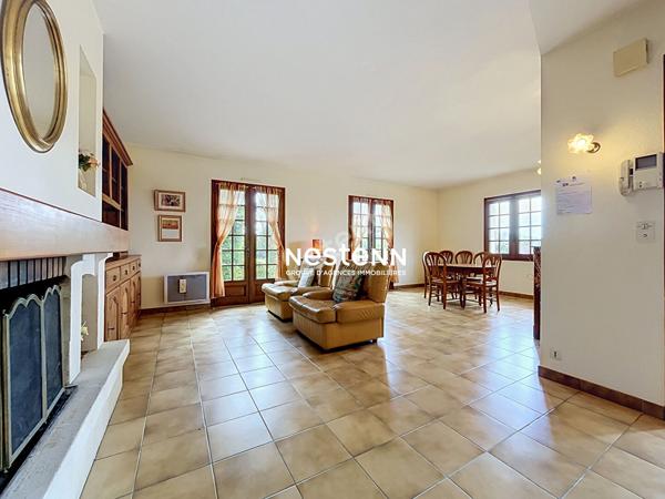 MAISON 3 CHAMBRES ET GARAGE, PENNE-D'AGENAIS, PLUS BEAU VILLAGE DE FRANCE