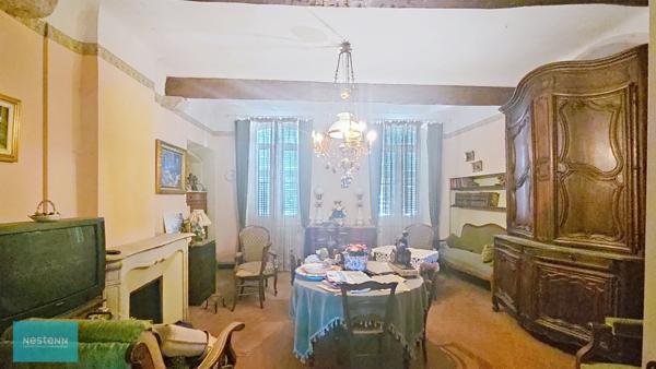 VIAGER OCCUPÉ - BIEN D'EXCEPTION À FORT POTENTIEL - ROUGIERS