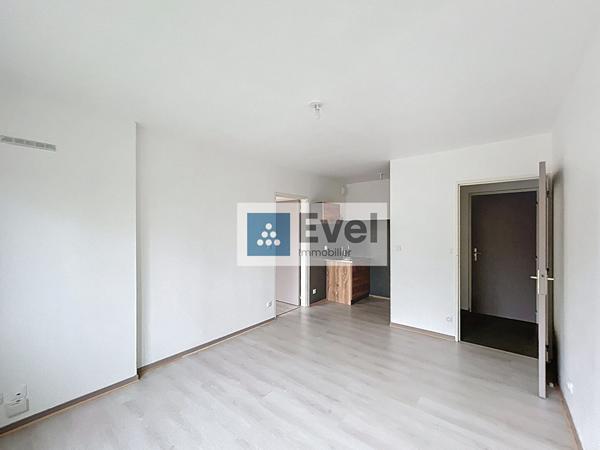 SARREGUEMINES, Appartement F2, Balcon et Garage