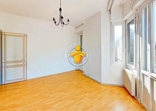 Vente                                                      Appartement
                        
                     3 pièces                      68 m2                     à Pont-Évêque