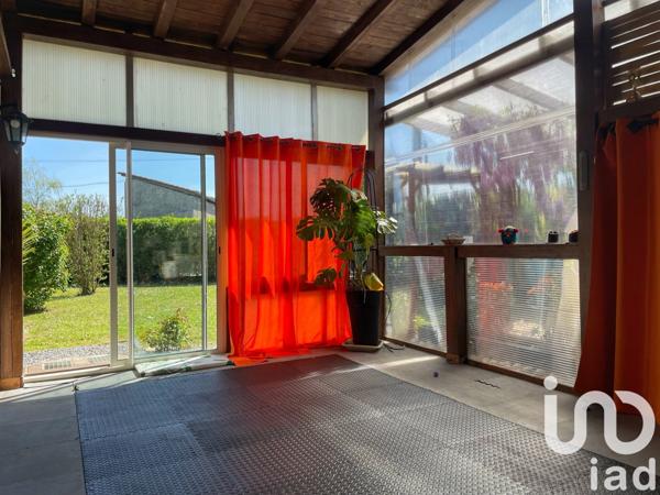 Maison rustique 5 pièces de 124 m² à Agris (16110)