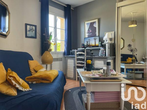 Maison rustique 5 pièces de 124 m² à Agris (16110)