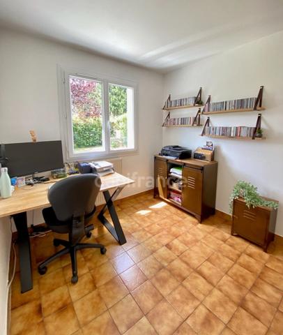 Maison à vendre 6 pièces ECHENEVEX (01)