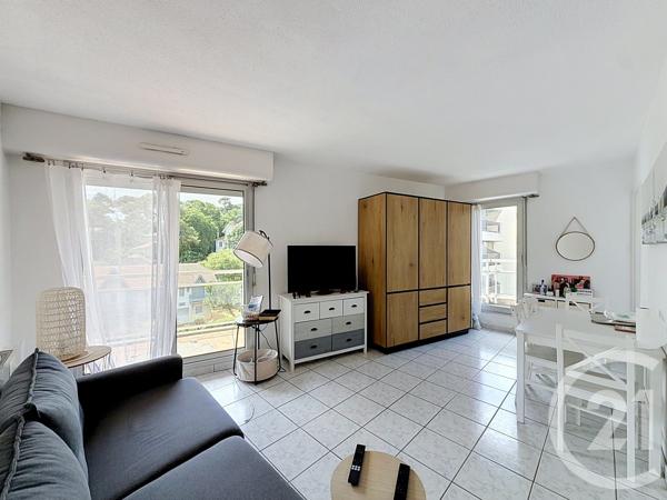 Appartement Studio Cabine à vendre  1 pièce - 29,76 m 2   ARCACHON  - 33
