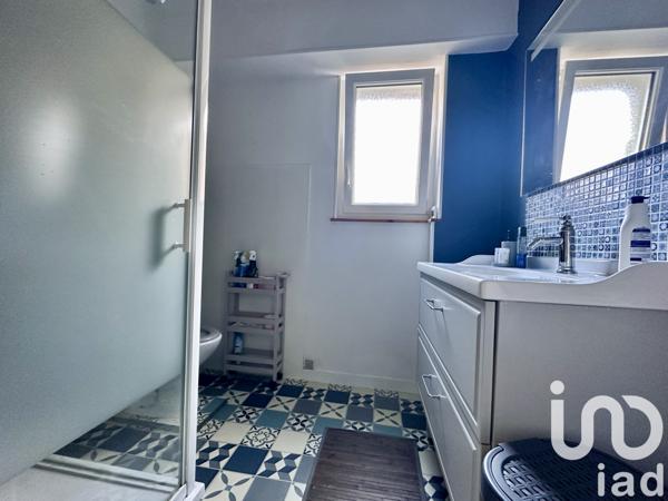 Maison à vendre 8 pièces 205 m² Saint-Sauveur-Villages