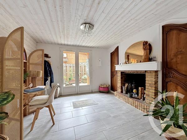 Maison à vendre  5 pièces - 148 m 2   GUJAN MESTRAS  - 33