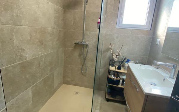 Maison à vendre    4 pièces •  Mallemort