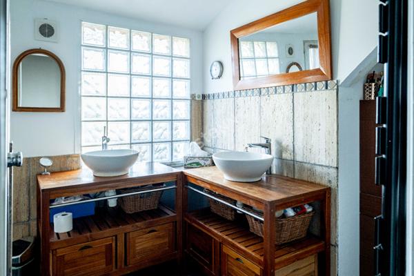 A VENDRE- MAISON- RONQUEROLLES